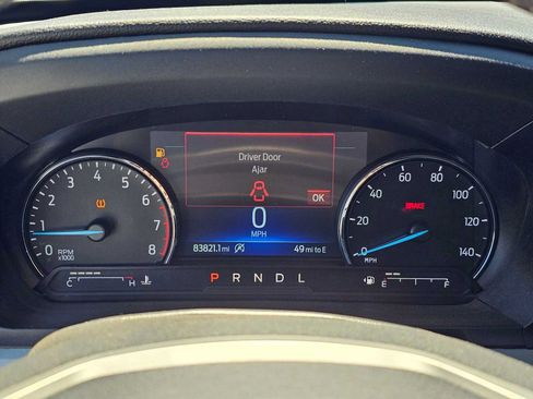 Used 2021 Ford Explorer XLT RWD image 25