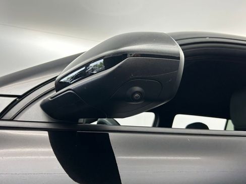Used 2025 Chevrolet Equinox LT w/ Safety and Technology Package FWD image 38
