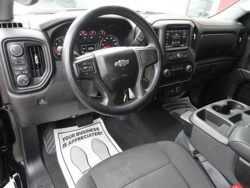 Used 2019 Chevrolet Silverado 1500 Custom Trail Boss w/ Custom Convenience Package AWD/4WD image 12