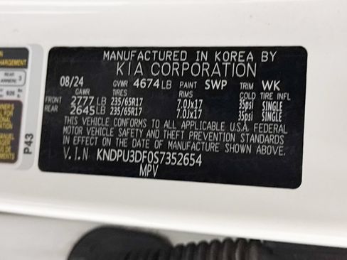 Certified 2025 Kia Sportage LX FWD image 37