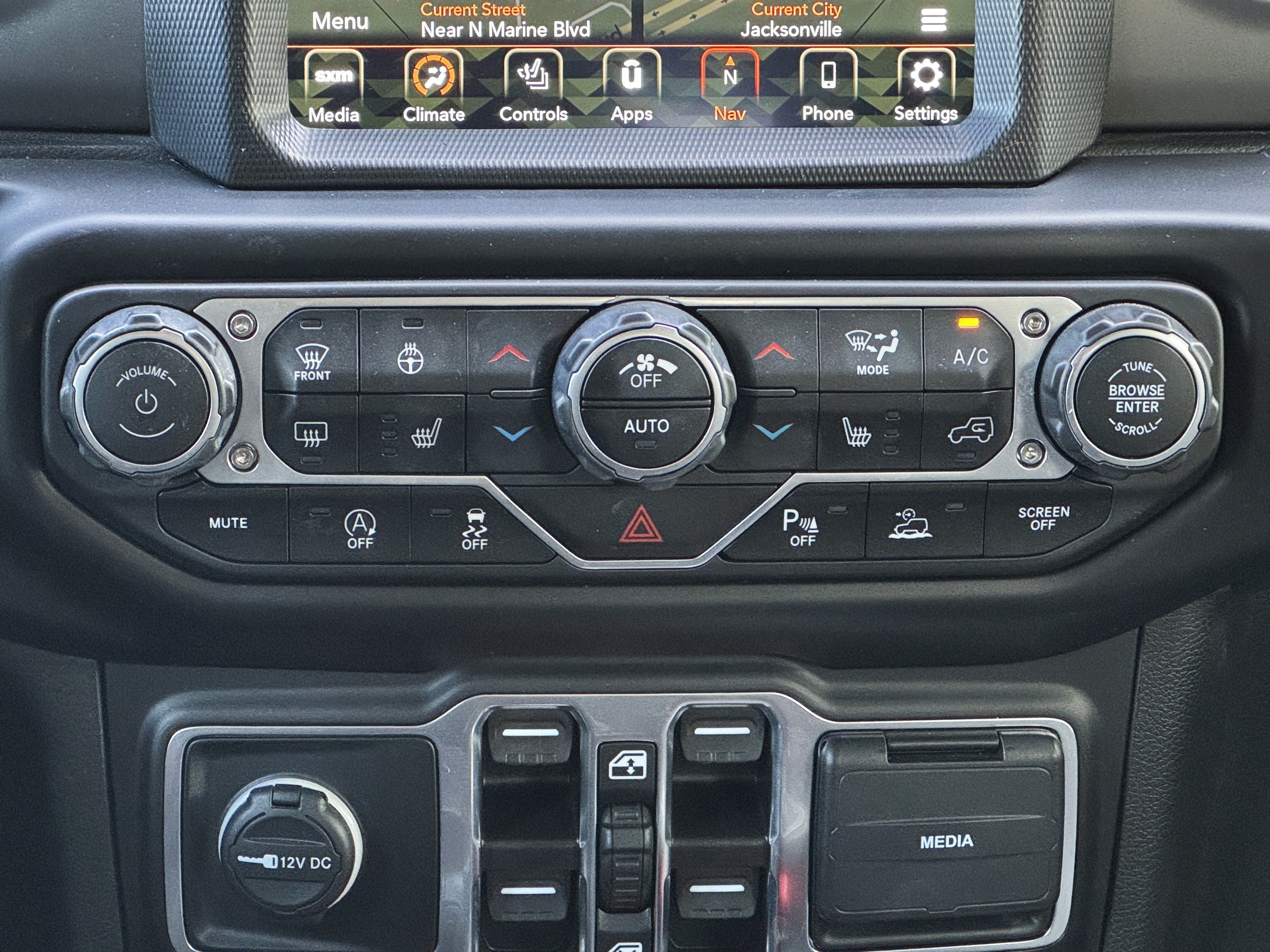 Used 2022 Jeep Wrangler Unlimited Sport AWD/4WD image 21