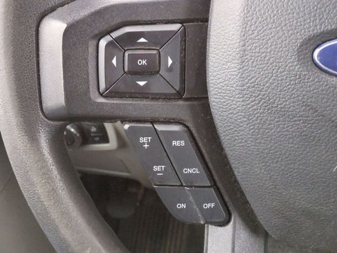 Used 2022 Ford F250 XL w/ STX Appearance Package image 23