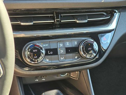 New 2026 Buick Envista Sport Touring w/ Convenience I Package FWD image 27