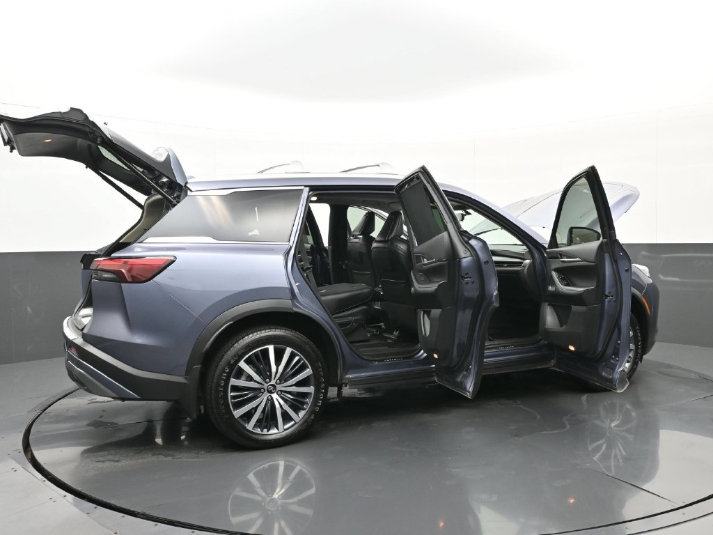 Used 2023 INFINITI QX60 Sensory w/ Vision Package AWD/4WD image 47