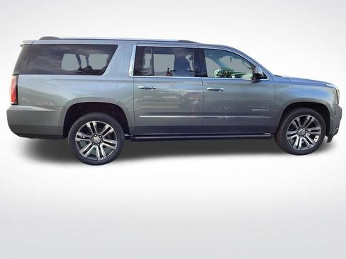 Used 2018 GMC Yukon XL Denali w/ Denali Ultimate Package AWD/4WD image 10