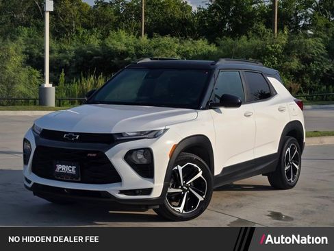 Used 2021 Chevrolet TrailBlazer RS w/ Convenience Package FWD image 1