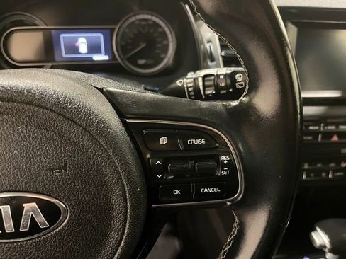 Used 2018 Kia Niro EX image 27