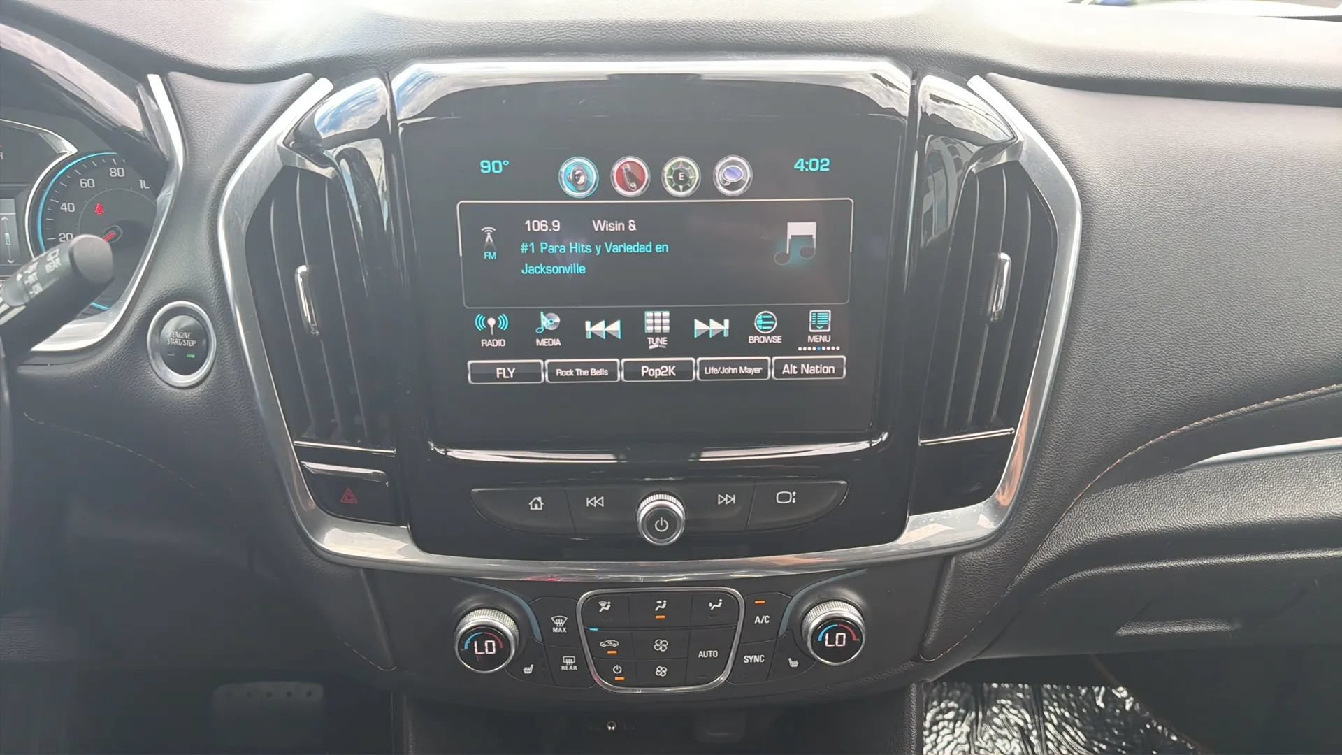 Used 2019 Chevrolet Traverse LT AWD/4WD image 12
