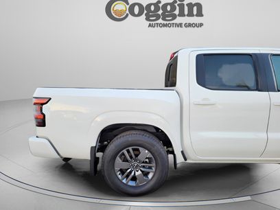 New 2026 Nissan Frontier SV w/ Tow Package