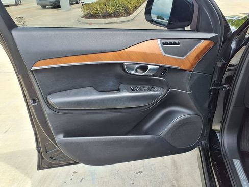 Used 2018 Volvo XC90 T6 Inscription w/ Convenience Package AWD/4WD image 14