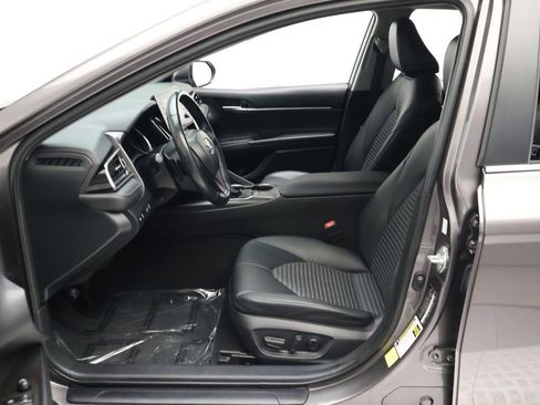 Certified 2023 Toyota Camry SE FWD image 14