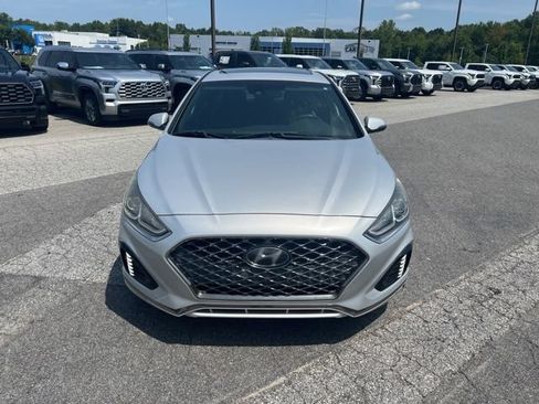 Used 2018 Hyundai Sonata Sport w/ Tech Package 05 FWD image 2