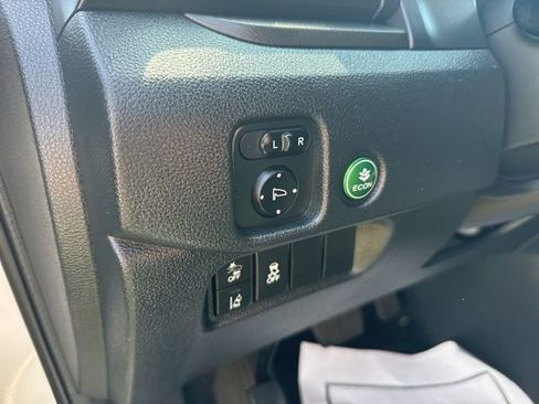 Used 2022 Honda Pilot TrailSport image 16