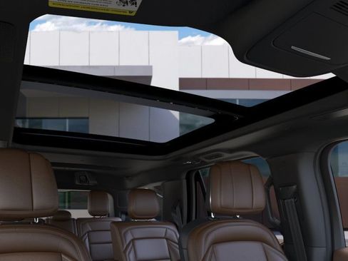 New 2026 Lincoln Navigator Reserve AWD/4WD image 22