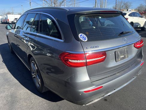 Certified 2018 Mercedes-Benz E 400 4MATIC Wagon image 5
