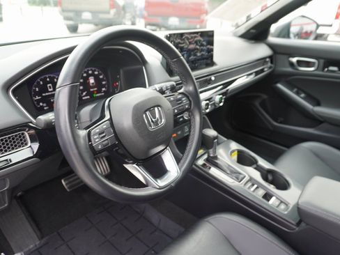 Used 2022 Honda Civic Sport Touring image 13