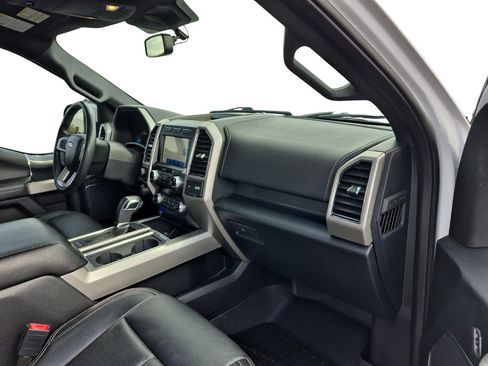 Used 2020 Ford F150 Lariat w/ Equipment Group 502A Luxury AWD/4WD image 28