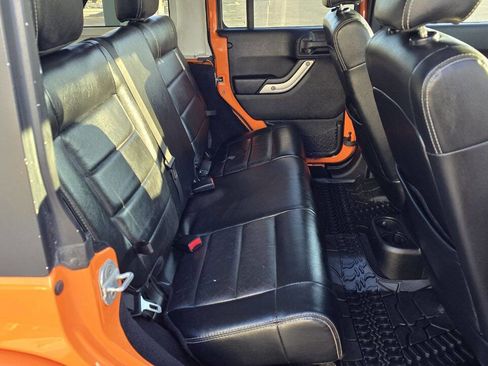 Used 2012 Jeep Wrangler Unlimited Sahara w/ Dual Top Group image 13