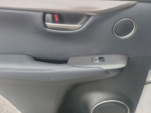 Used 2020 Lexus NX 300 FWD image 7