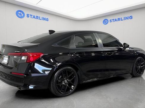 Used 2022 Honda Civic Sport image 10