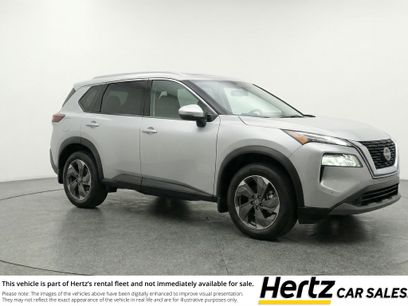 Used 2025 Nissan Rogue SV