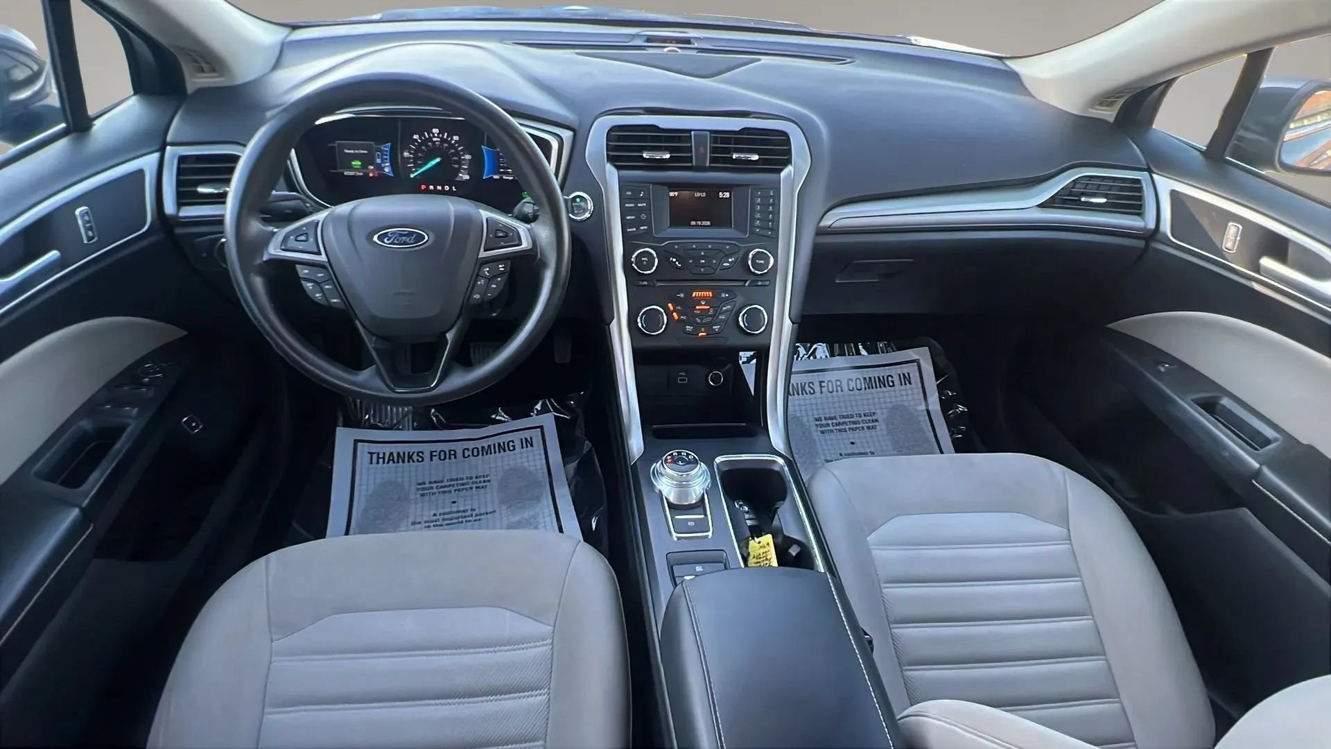 Used 2018 Ford Fusion S FWD image 9