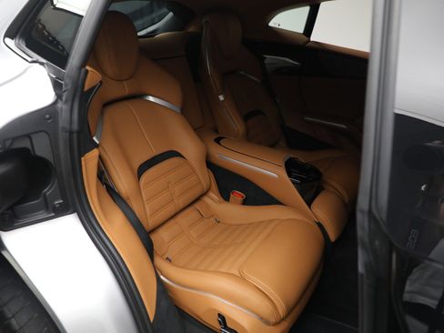 Certified 2024 Ferrari Purosangue image 21