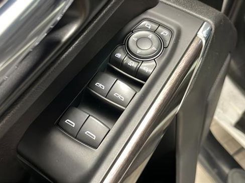 Used 2022 Chevrolet Silverado 2500 LTZ image 21