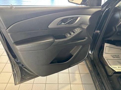Used 2019 Chevrolet Traverse LS w/ LPO, Floor Liner Package AWD/4WD image 7