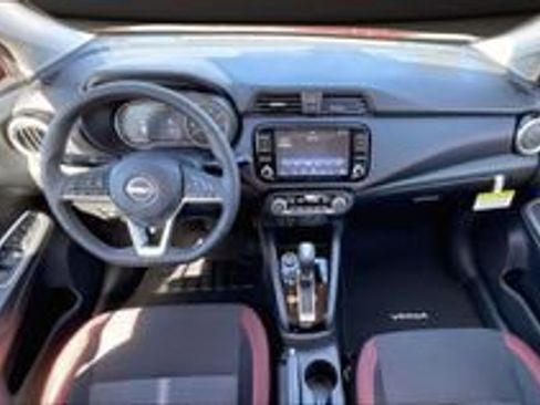 Used 2025 Nissan Versa SR w/ Trunk Package image 6