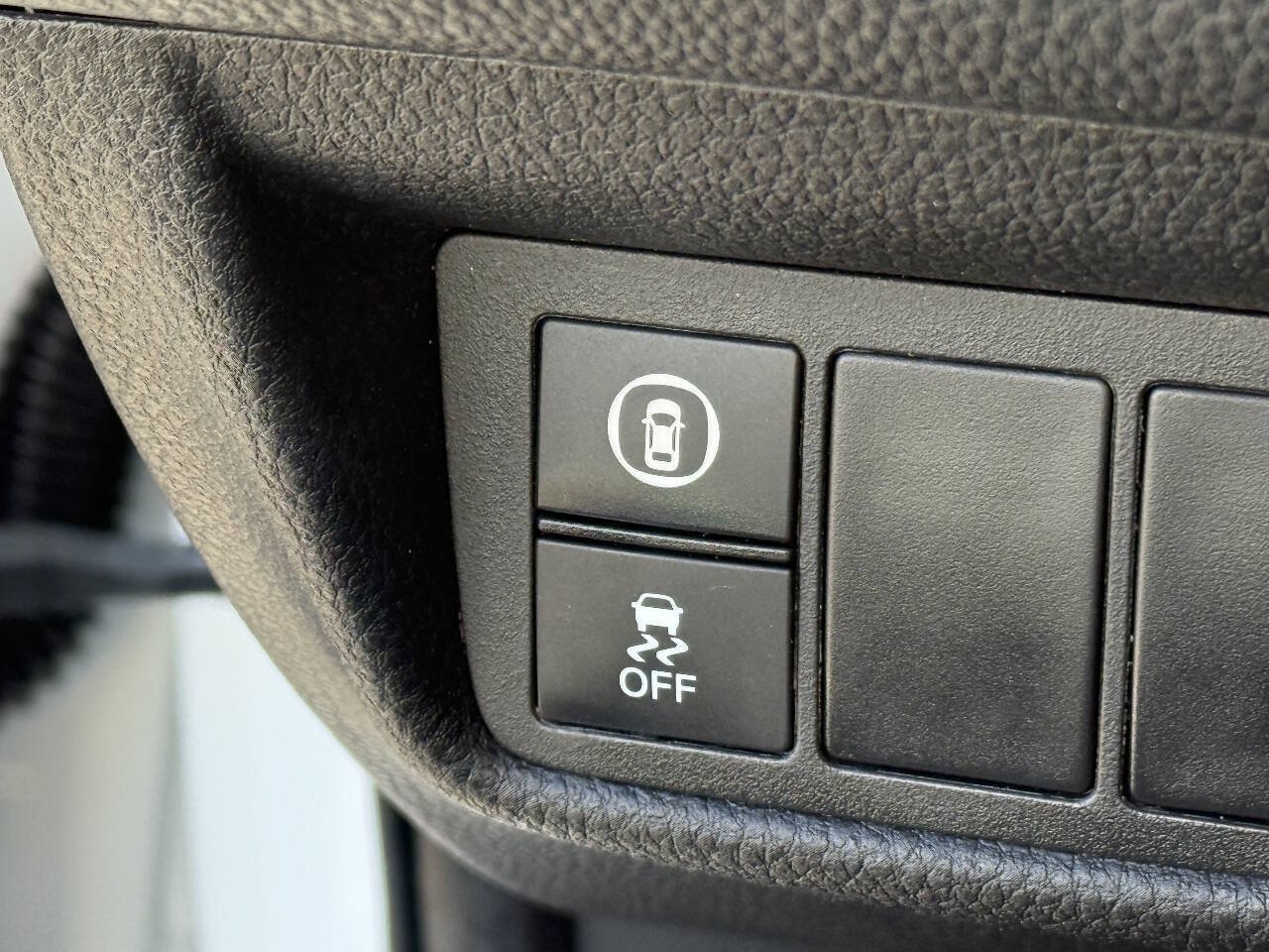 Used 2019 Honda Accord LX image 13