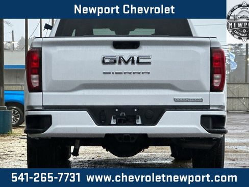 New 2026 GMC Sierra 1500 Elevation w/ LPO, Elevation Black Package image 6