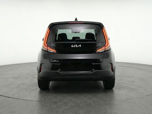 Used 2025 Kia Soul LX w/ LX Technology Package image 7