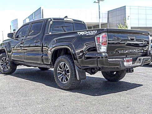 Used 2023 Toyota Tacoma TRD Sport AWD/4WD image 9