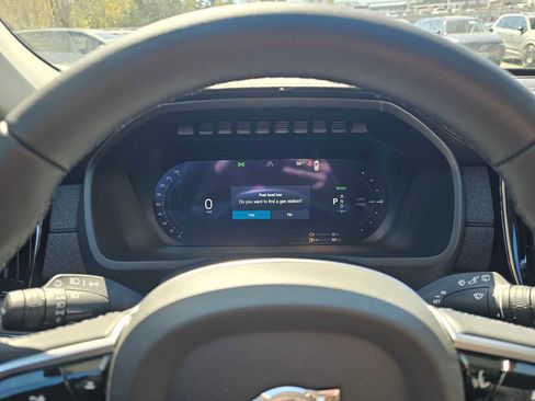 New 2026 Volvo XC90 T8 Plus w/ Protection Package Premier AWD/4WD image 25
