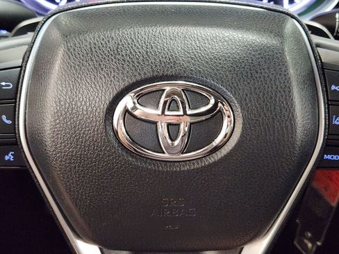 Used 2020 Toyota Camry SE image 44