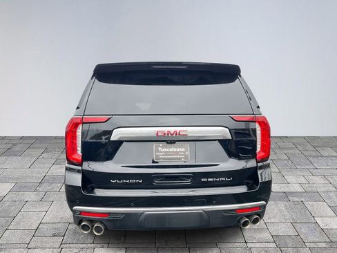 Used 2021 GMC Yukon Denali w/ Denali Premium Package image 6