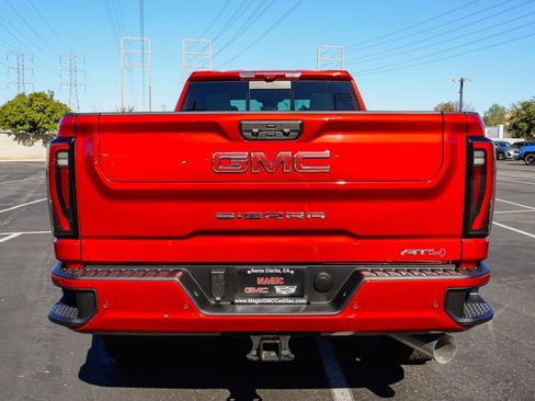 New 2025 GMC Sierra 2500 AT4 w/ AT4 Premium Plus Package image 9