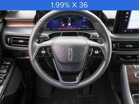 Certified 2025 Lincoln Aviator Reserve w/ Illumination Package AWD/4WD image 9
