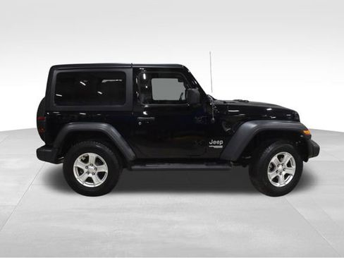 Used 2020 Jeep Wrangler Sport image 3