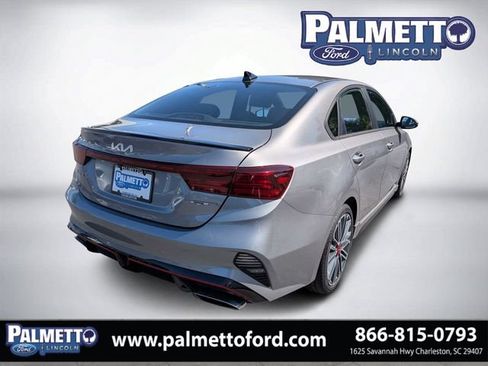 Used 2023 Kia Forte GT FWD image 3
