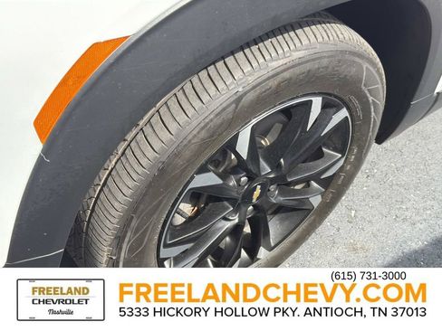 Used 2022 Chevrolet TrailBlazer LT w/ Convenience Package FWD image 9