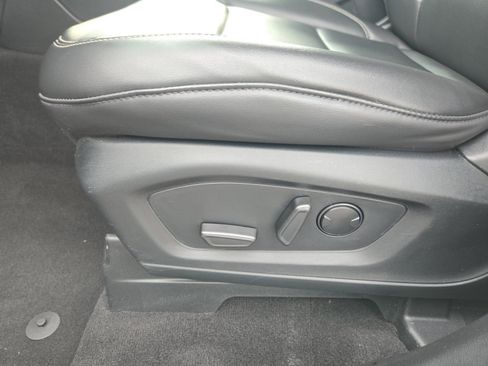 Certified 2023 Ford Explorer XLT w/ Equipment Group 202A AWD/4WD image 12
