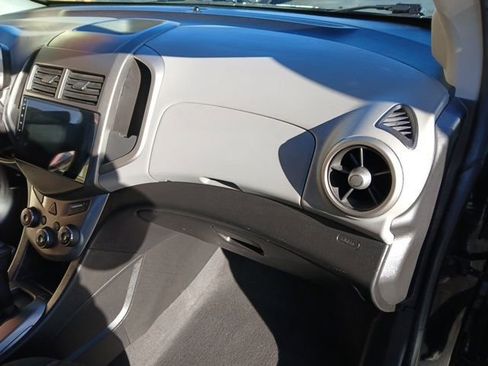 Used 2012 Chevrolet Sonic LT image 22