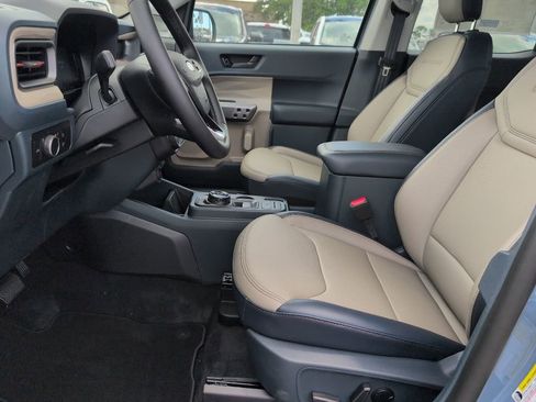 New 2026 Ford Maverick Lariat AWD/4WD image 8