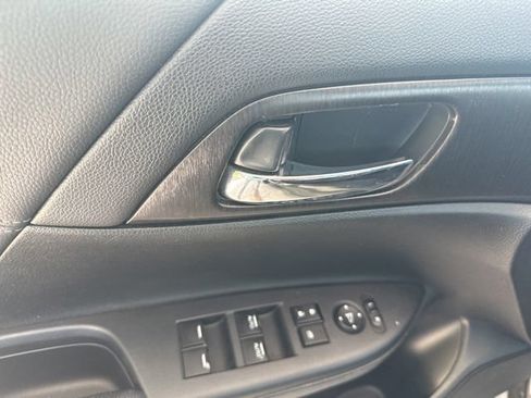 Used 2014 Honda Accord EX image 13