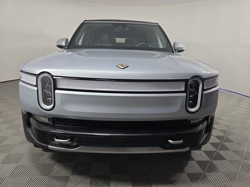 Used 2024 Rivian R1S Adventure AWD/4WD image 8
