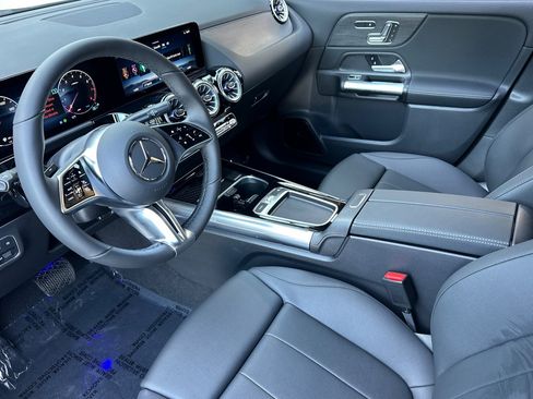 New 2026 Mercedes-Benz GLA 250 4MATIC image 10