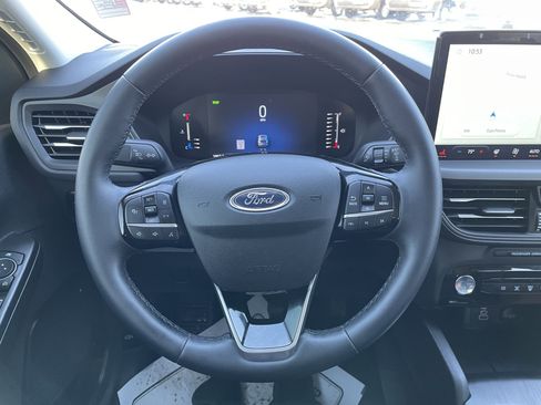 Used 2024 Ford Escape SE image 19