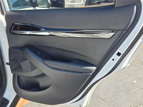 Used 2022 Kia Seltos EX AWD/4WD image 9